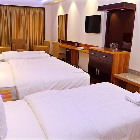 Fal Hotel L.L.C Dubai Room photo